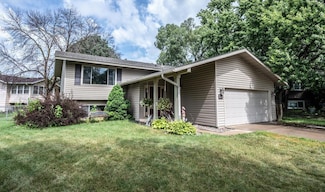 8233 Georgia Ct N, Brooklyn Park, MN 55445