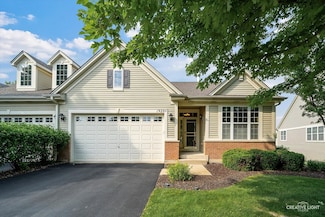 1920 Glenwood Cir Unit B, Sugar Grove, IL 60554