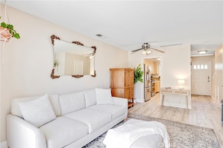 53 Briarwood Ln Unit 81, Aliso Viejo, CA 92656