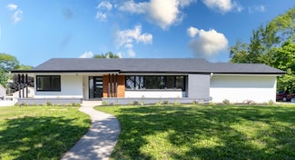 3320 S Whitnall Ave, Milwaukee, WI 53207