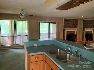 5727 Dockside Dr Unit 1106, Charlotte, NC 28227