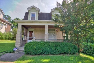 1208 Chestnut St, Turtle Creek, PA 15145