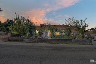 113 Loma Vista Ave, Taft, CA 93268