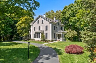 45 Islington Rd, Auburndale, MA 02466