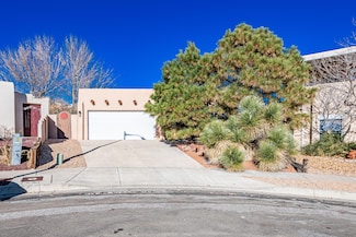 5404 Pegasus Dr NW, Albuquerque, NM 87120