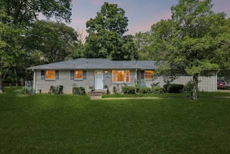 3943 Creekside Dr, Nashville, TN 37211