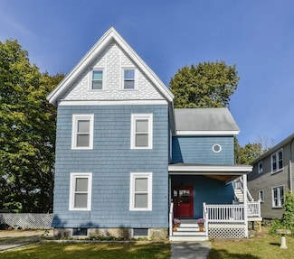 18 Riverside Square Unit 1, Hyde Park, MA 02136