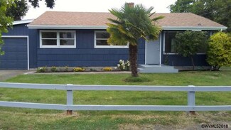 792 Edina Ln NE, Salem, OR 97301