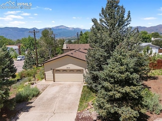 3904 Jasmine St, Colorado Springs, CO 80907