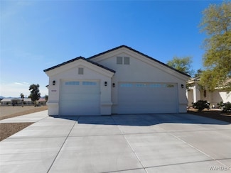 5801 S Desert Lakes Dr, Fort Mohave, AZ 86426