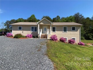 1725 Snow Creek Rd NE, Hickory, NC 28601