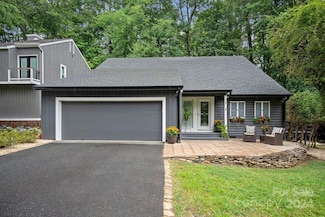 3 Turtle Ln, Clover, SC 29710