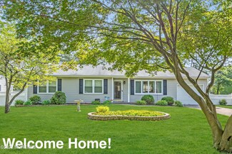 1900 Larchmont St, Toms River, NJ 08757