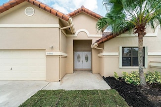 9398 Laurel Green Dr, Boynton Beach, FL 33437