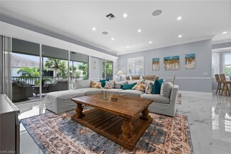 5010 Marina Cove Dr Unit 4, Naples, FL 34112
