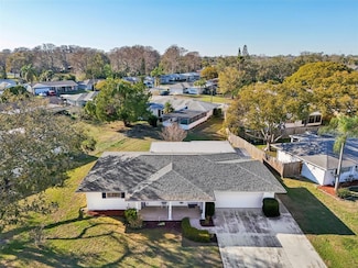 7801 Cherrytree Ln, New Port Richey, FL 34653