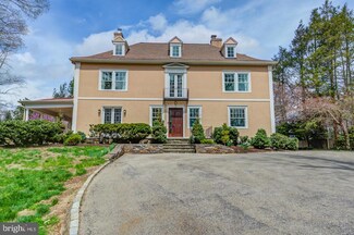 300 Thornbrook Ave, Bryn Mawr, PA 19010