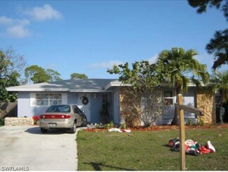 1653 Lowell Ct, Fort Myers, FL 33907
