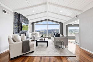 19 Anchor Ln, San Carlos, CA 94070