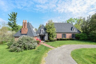 11107 Owl Creek Ln, Louisville, KY 40223