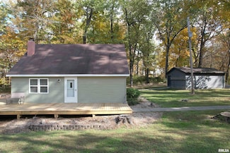 1629 Firewood Ln, Centralia, IL 62801