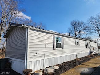 1430 Butler Rd, Wakeman, OH 44889