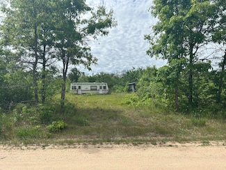2203 E 38th St, Cherry Valley Township, MI 49642