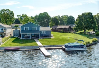 284 Washington Dr, Michigan Center, MI 49254