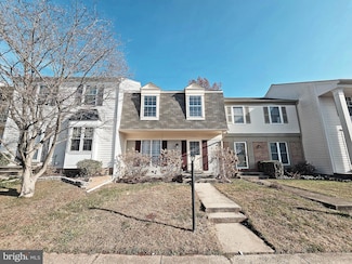 3256 Tayloe Ct, Herndon, VA 20171