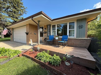 9701 W Cleveland Ave, Milwaukee, WI 53227