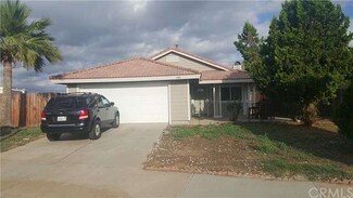 1785 Teak St, Perris, CA 92570
