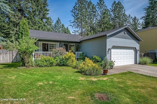 8562 N Audubon Dr, Hayden, ID 83835