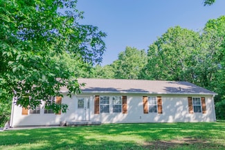 4857 101st Rd, Bolivar, MO 65613