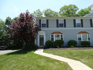 67 Patriot Cir, Mountain Top, PA 18707