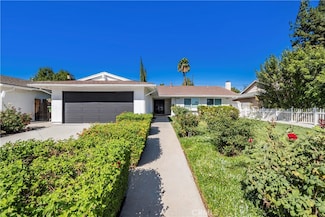 22655 Strathern St, Canoga Park, CA 91304