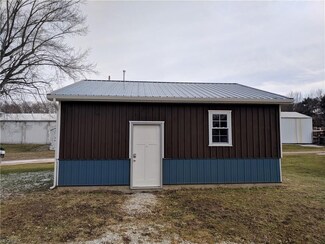 147 Elm St, Kill Buck, OH 44637