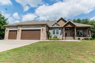 1762 Hickory Ridge Cir, Nixa, MO 65714
