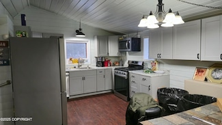 52899 Kingery Rd, Kenai, AK 99611