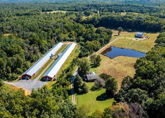 4 Quarry Rd, Cumberland, VA 23040