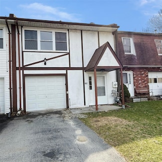 46 Fitzgerald Ct, Monroe, NY 10950