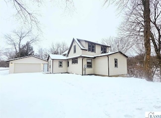 52765 409th Ave, North Mankato, MN 56003
