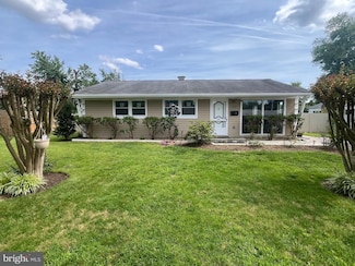 4111 Lawrence St, Alexandria, VA 22309