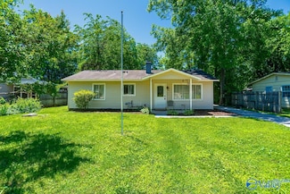 1712 Wakefield Dr NE, Huntsville, AL 35811
