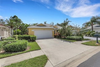 15079 Sterling Oaks Dr, Naples, FL 34110