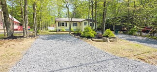 3359 Woodland Dr, Tobyhanna, PA 18466