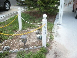 55 Large Mouth Ln NE, Moore Haven, FL 33471