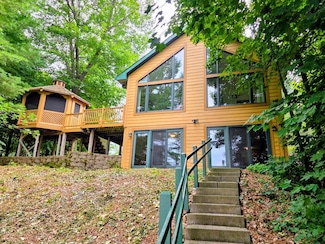 618 29 1 2 Ave Unit B, Barronett, WI 54813