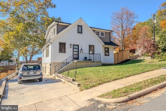 1900 S Randolph St Unit A, Arlington, VA 22204