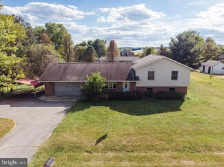 5405 Village Ct, Adamstown, MD 21710