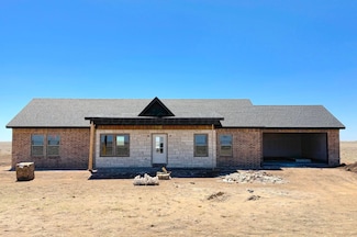 3045 W Hungate Rd, Canyon, TX 79015